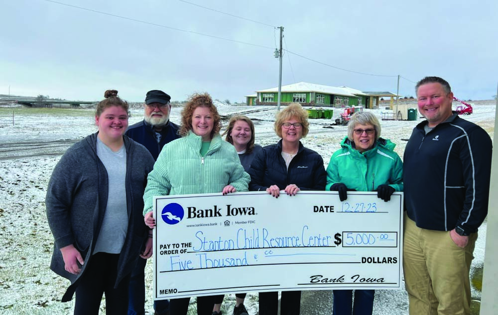 Foundation donates $5,000 to Stanton Child Resource Cen